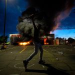 Μινεάπολη: Τώρα αυτός ο αγώνας έχει δύο πλευρές, από το Crimethinc.