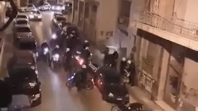 Καταγγελία προσαχθέντα από την αστυνομική επίθεση στην πλατεία Αγ. Γεωργίου στην Κυψέλη στις 8/5