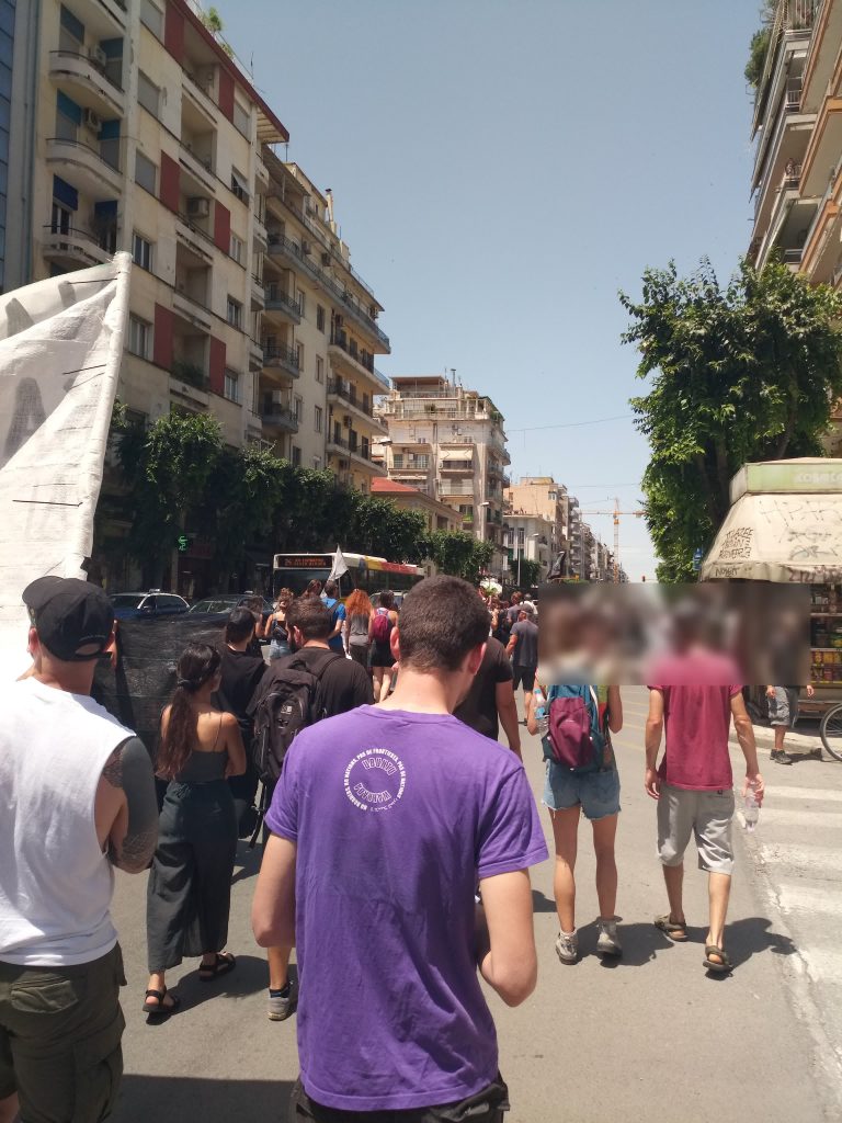 Στιγμιότυπο της διαδήλωσης ενάντια στην πράσινη ανάπτυξη στη συμβολή Εγνατίας - Ιασωνίδου