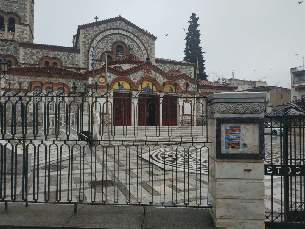Εκκλησία στην Κάτω Τούμπα ανοίγει την 6η Δεκέμβρη για τη θεία κοινωνία