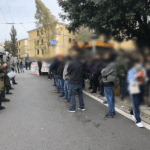 Συγκέντρωση αλληλεγγύης στην Ευελπίδων 12/2, κτίριο 9, 13:00