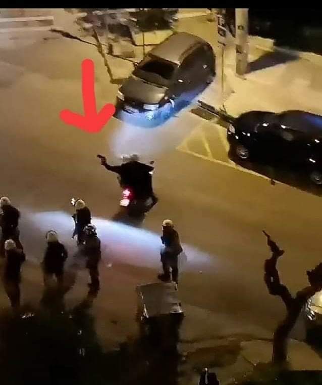 Γιατί ΔΕΝ καταδικάζουμε την βία απ’ όπου κι αν προέρχεται και οι υπερβάσεις της Ν. Σμύρνης