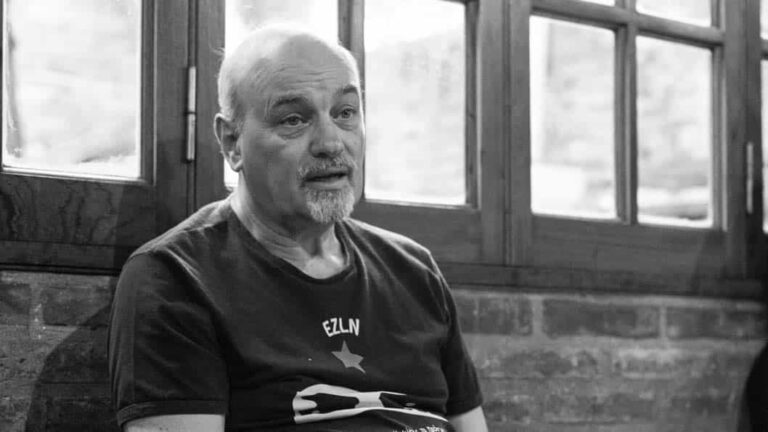 “Η ιδέα να κυβερνάς άλλους δεν μπαίνει στο σύμπαν των ιδεών των Ζαπατίστας”