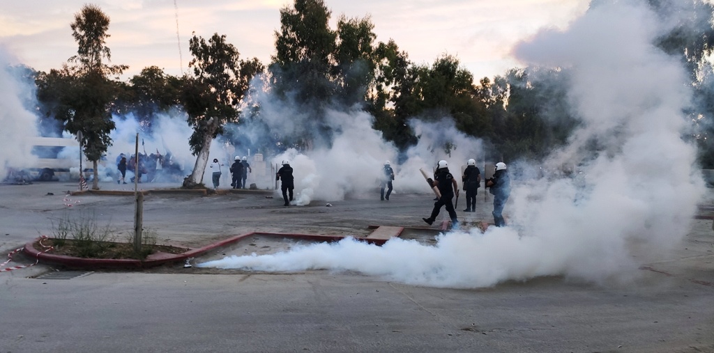 Χρονικό από τις επιθέσεις που είχε δεχτεί η πορεία κατά της Καύσης Σκουπιδιών στην LAFARGE/ΑΓΕΤ, 13/6/2020