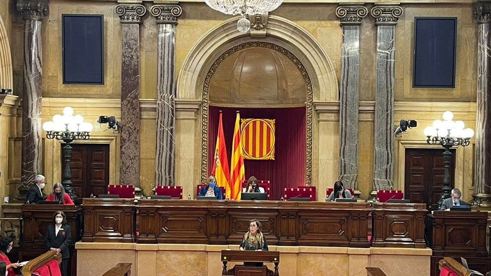 Το καταλανικό κοινοβούλιο αναγνωρίζει τη διοίκηση στη βορειοανατολική Συρία