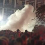 Δολοφονική επίθεση των ΜΑΤ στη συναυλία του Θανάση Παπακωνσταντίνου στο ΑΠΘ [VIDEOS]