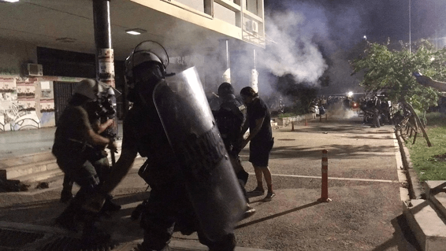 Ανακοίνωση μεταπτυχιακών & διδακτορικών Πολιτικών Επιστημών ΑΠΘ για την αστυνομική βαρβαρότητα