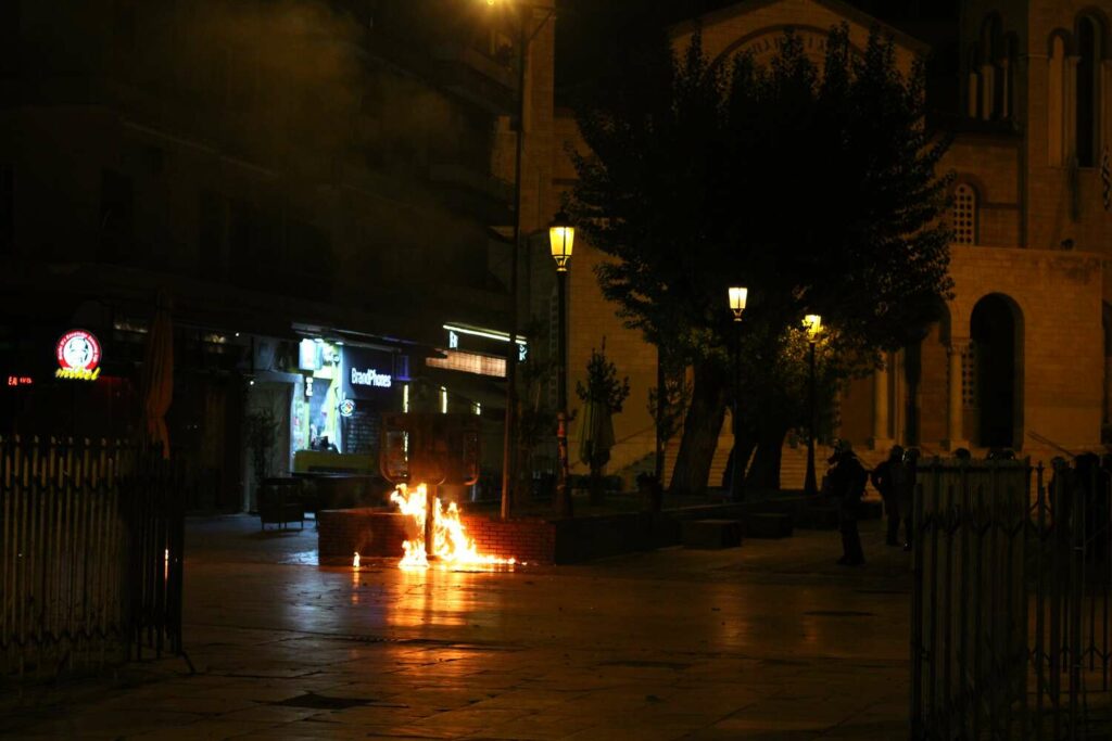Πορεία οργής στη Θεσσαλονίκη για τη δολοφονία του 16χρονου Ρομά Κώστα 'Κάλο' Φραγκούλη