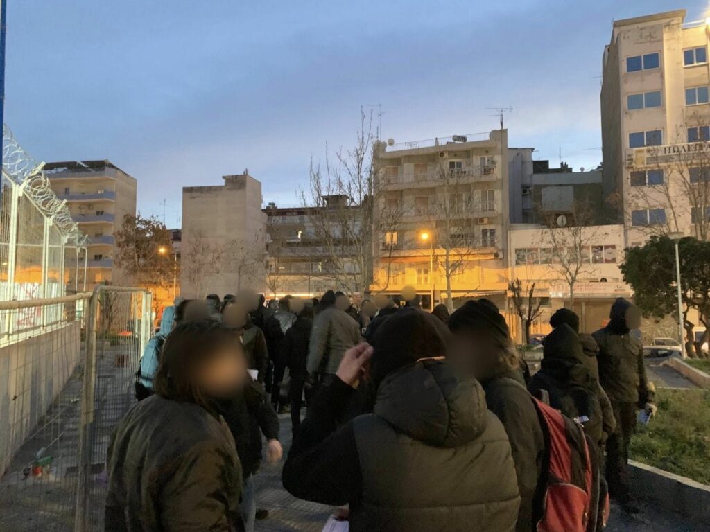 Αντιφασιστική περιπολία στον Βαρδάρη