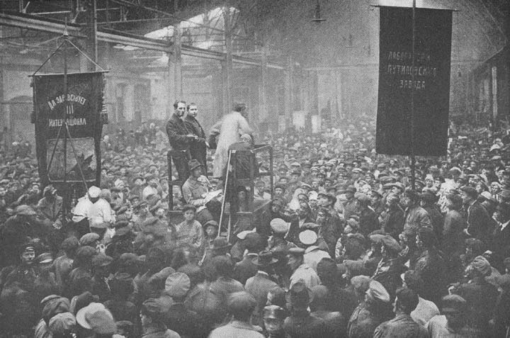 1921: Η απαρχή της αντεπανάστασης
