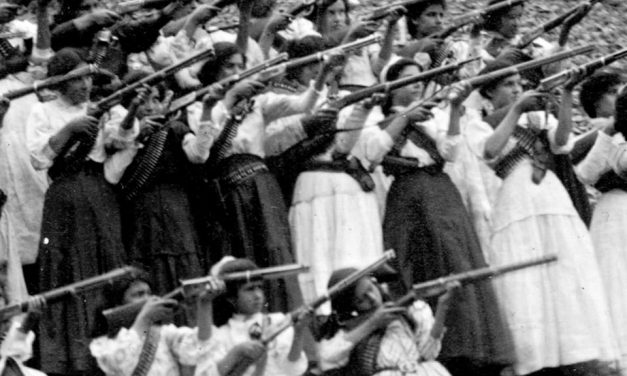 Αναρχισμός και Μεξικανική Επανάσταση – Μέρος Α'. «Δοξασμένη η στιγμή να αντικρίζει κάποιος έναν ολόκληρο λαό να ορθώνεται. Δεν είναι [...]