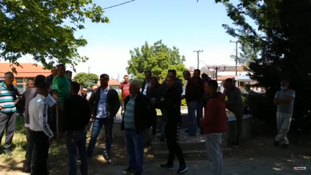 Απεργία Αλβανών εργατών γης στην Αγία Μαρίνα Βεροιας