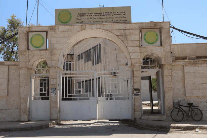 Πανεπιστήμιο της Rojava: «Αυτό που χρειαζόμαστε είναι να δούμε από τον κόσμο θέληση για βοήθεια»