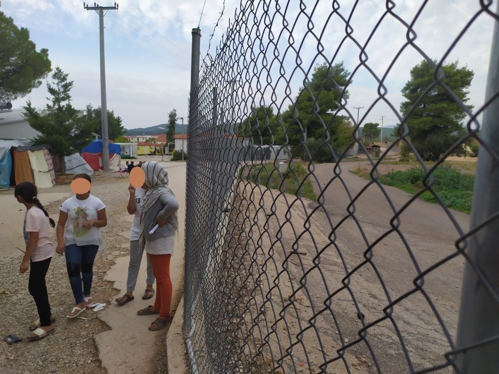 1 Ανταπόκριση από το camp προσφύγων στη Μαλακάσα