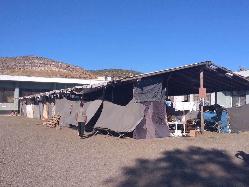 Ανταποκρίσεις από τα camps Σκαραμαγκά και Σχιστού