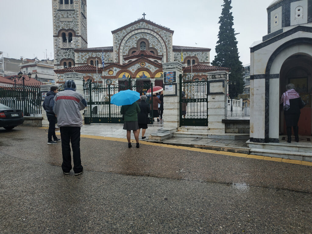 Εκκλησία στην Κάτω Τούμπα ανοίγει την 6η Δεκέμβρη για τη θεία κοινωνία