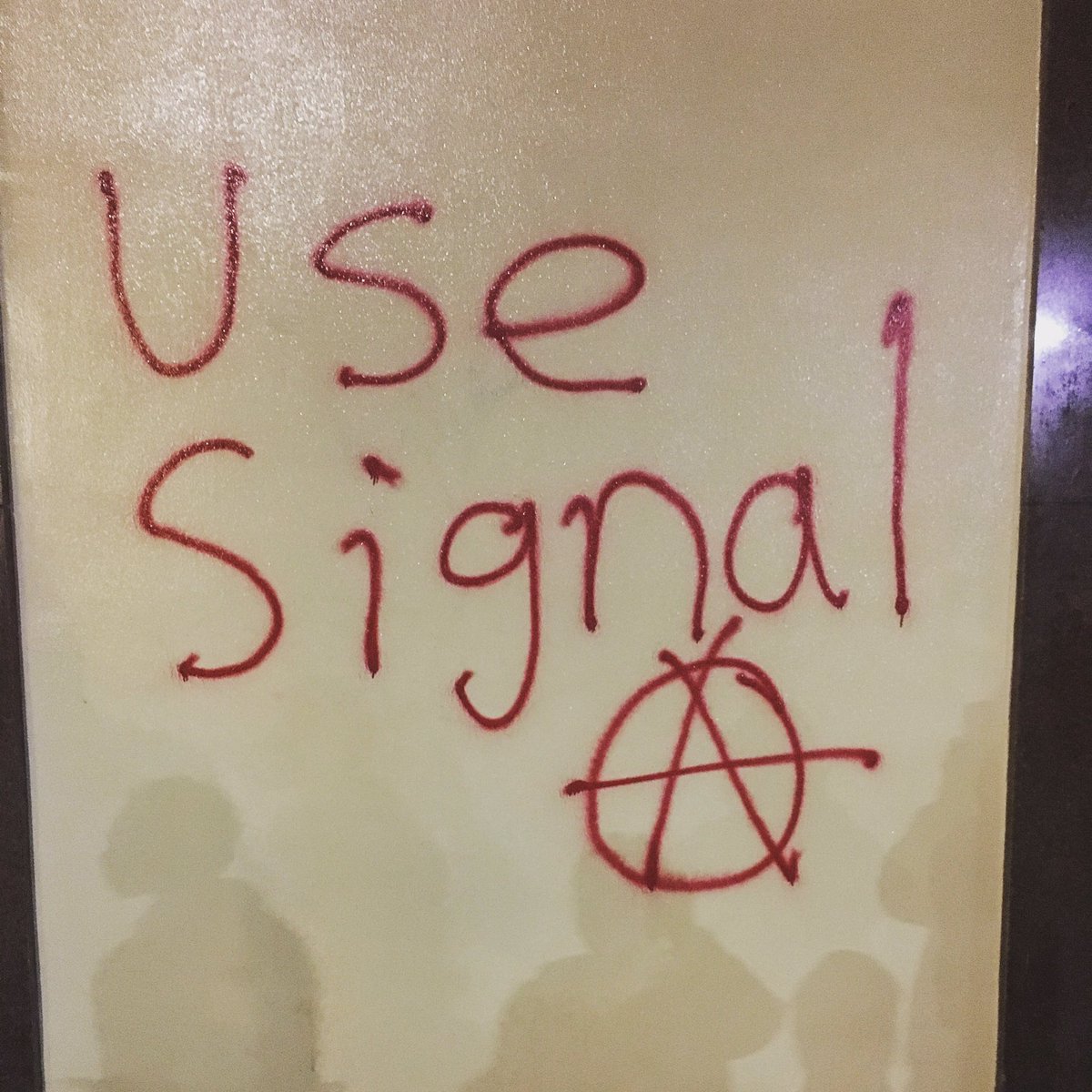 Εκτίναξη της χρήσης Signal μέσα σε λίγες μέρες