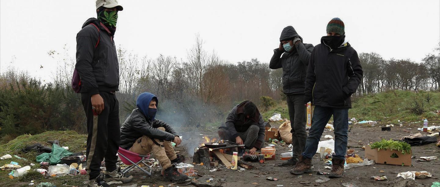 Calais: η ατελείωτη περιπλάνηση των εξόριστων