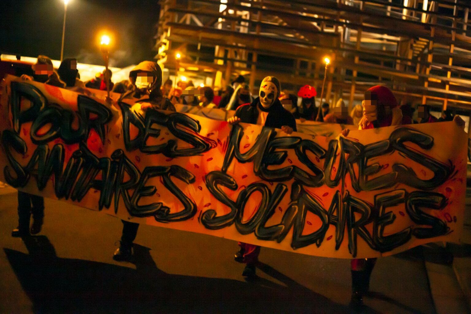 Βέλγιο: Η αντίσταση κατά της απαγόρευσης κυκλοφορίας στην Λιέγη.