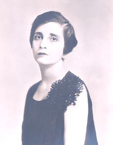 Salvadora Carmen Medina Onrubia de Botana, 1894-1972