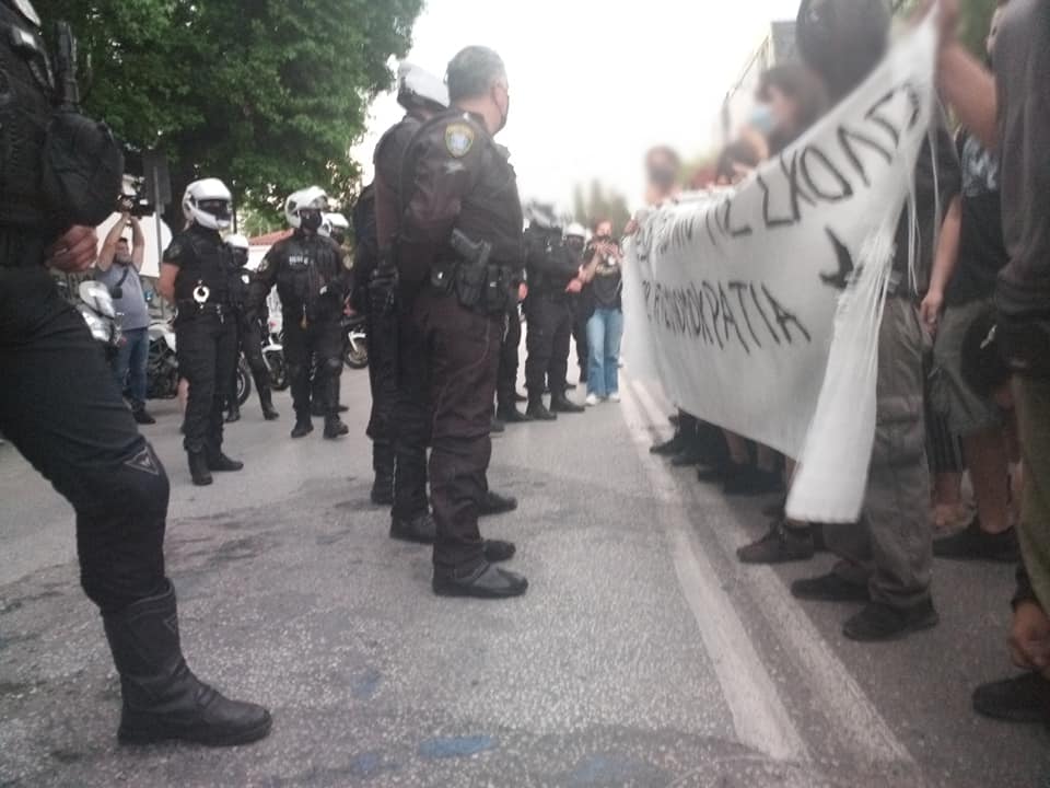 Προκλήσεις της ΕΛ.ΑΣ. στο ΑΠΘ και καλέσματα φοιτητ(ρι)ών ενάντια στην αστυνομοκρατία