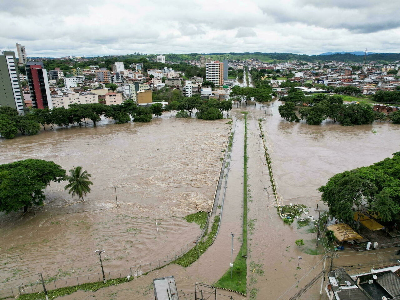 Βραζιλία | Δεν είναι φυσικό! Σημειώσεις επάνω στις βροχές στην Bahia (+video)