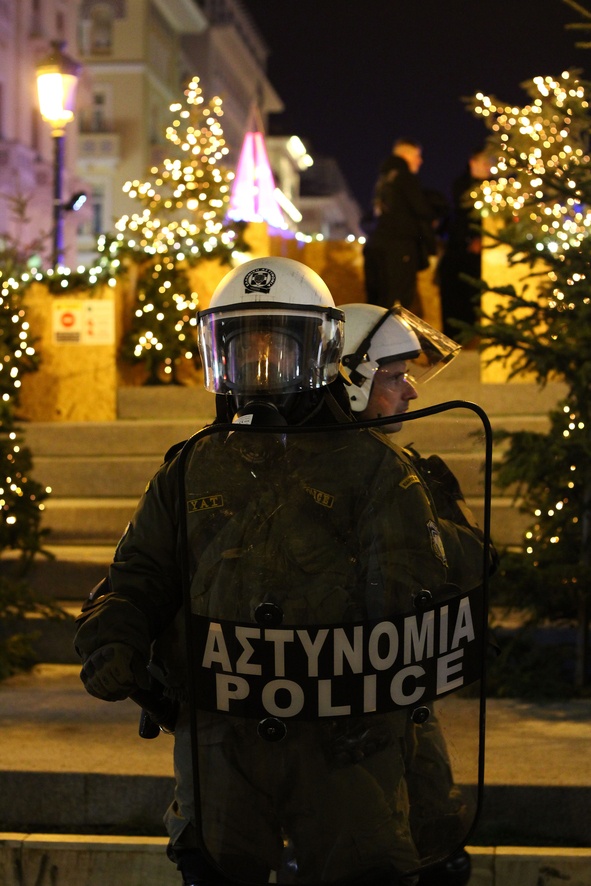 Πορεία οργής στη Θεσσαλονίκη για τη δολοφονία του 16χρονου Ρομά Κώστα 'Κάλο' Φραγκούλη