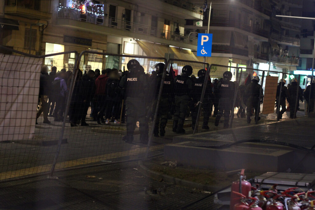 Πορεία γειτονιάς για τη δολοφονία του Κώστα Φραγκούλη στη Θεσσαλονίκη