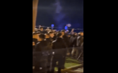 Ομαδική επίθεση σε 2 κουήρ άτομα στην πλατεία Αριστοτέλους [VIDEO]