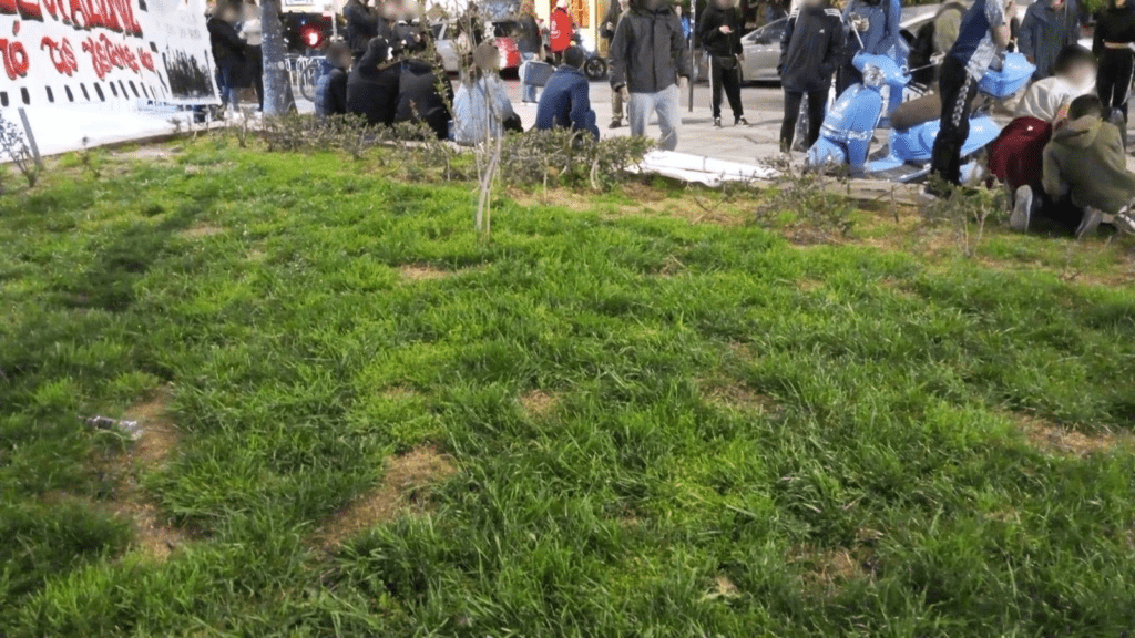 Η πλατεία Ναυαρίνου είναι για όλους