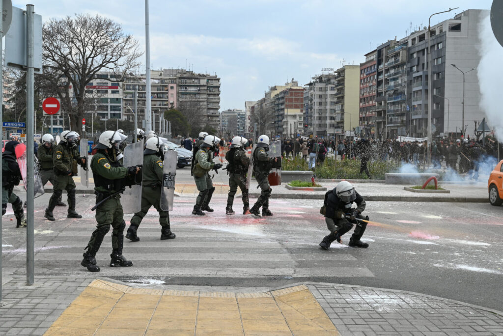 apergia Κοινωνικό Ιατρείο Θεσσαλονίκης για τους τραυματισμούς διαδηλωτών στην απεργία 28/2