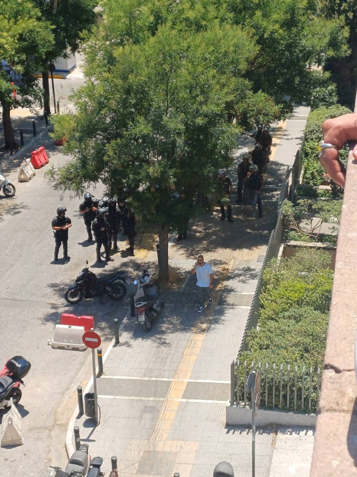 Επιχείρηση της αστυνομίας στα προσφυγικά της Λ. Αλεξάνδρας