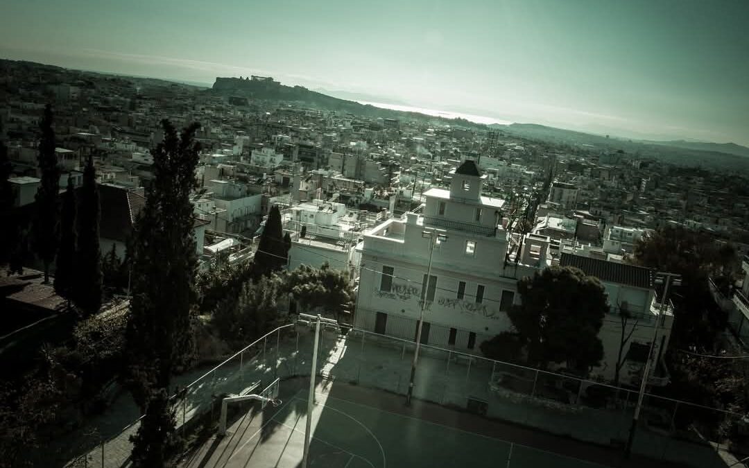 Για την απαγόρευση συναυλιών στα Εξάρχεια